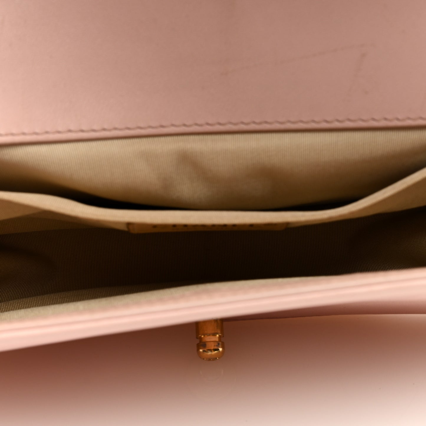 Lambskin Quilted Medium Chain Detail Boy Flap Light Pink