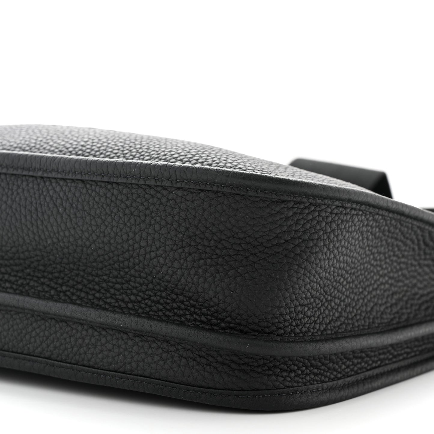 Taurillon Clemence Evelyne III PM Black