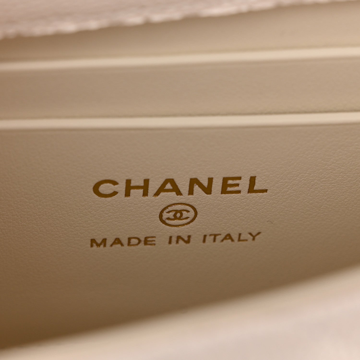 Chanel Caviar Quilted Coco Handle Clutch With Chain White 6 of 11