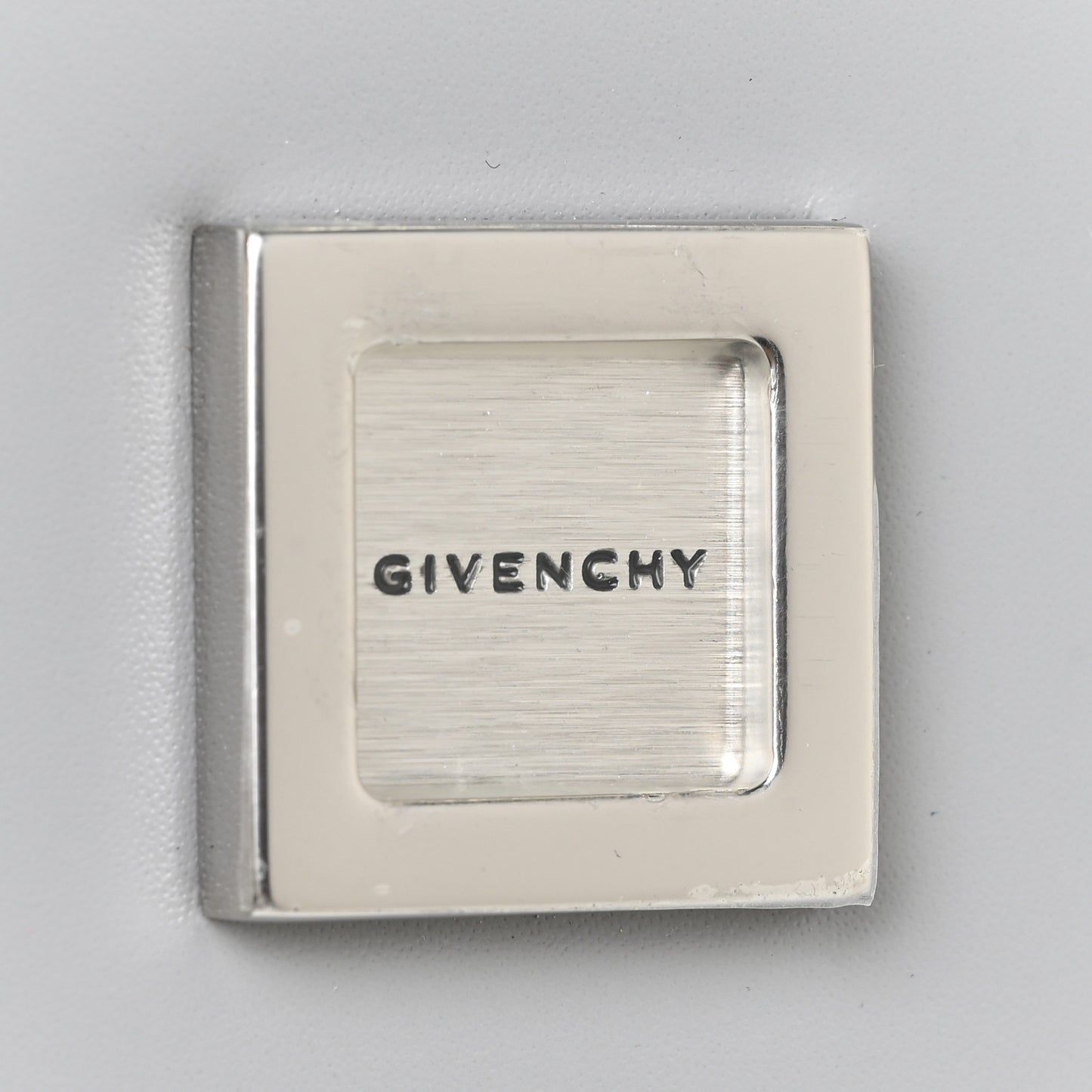 Calfskin Medium 4G Chain Shoulder Bag Cloud Grey