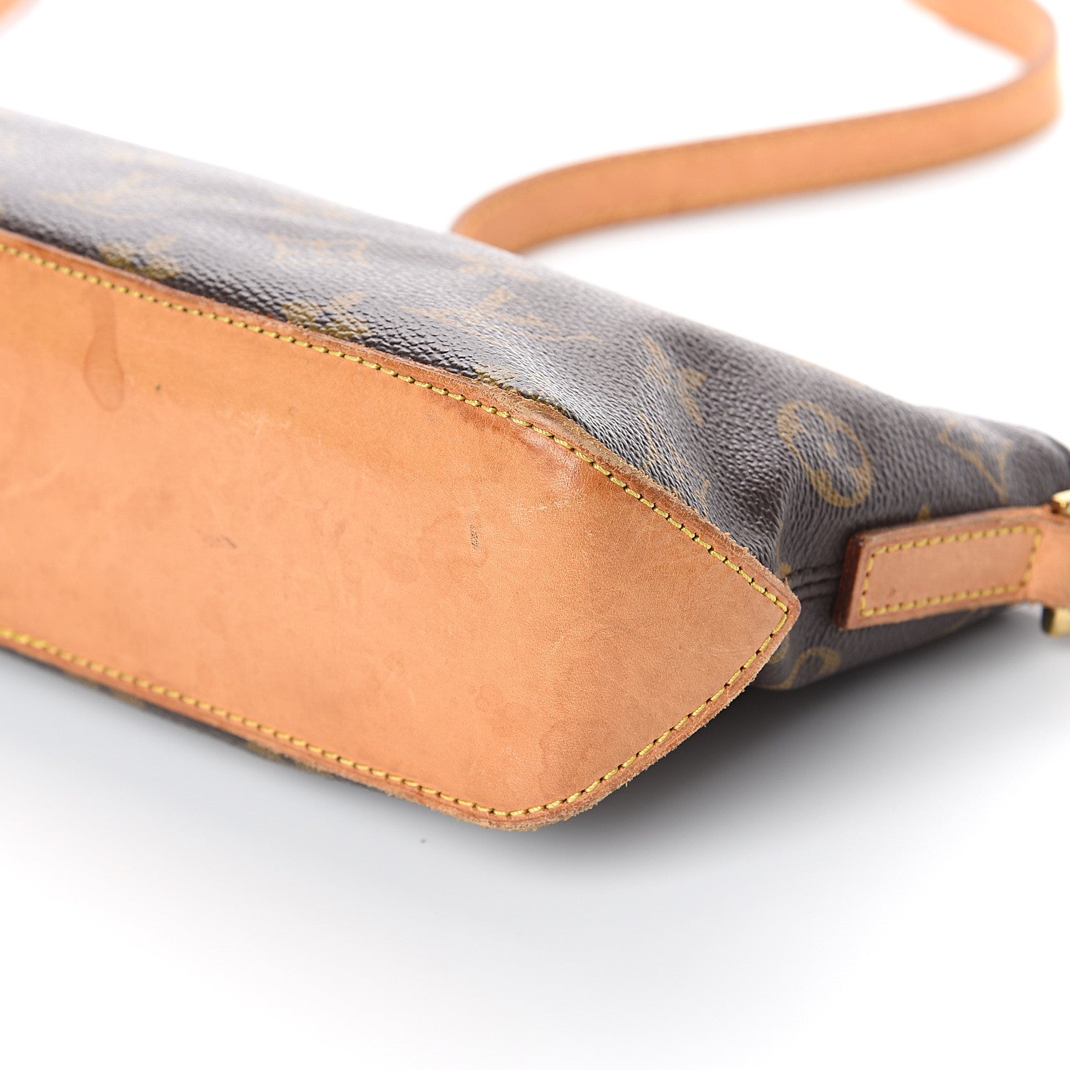 Louis Vuitton Monogram Trotteur 8 of 8