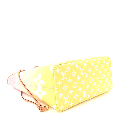 Louis Vuitton Monogram Giant By The Pool Neverfull MM Light Pink 4 of 10