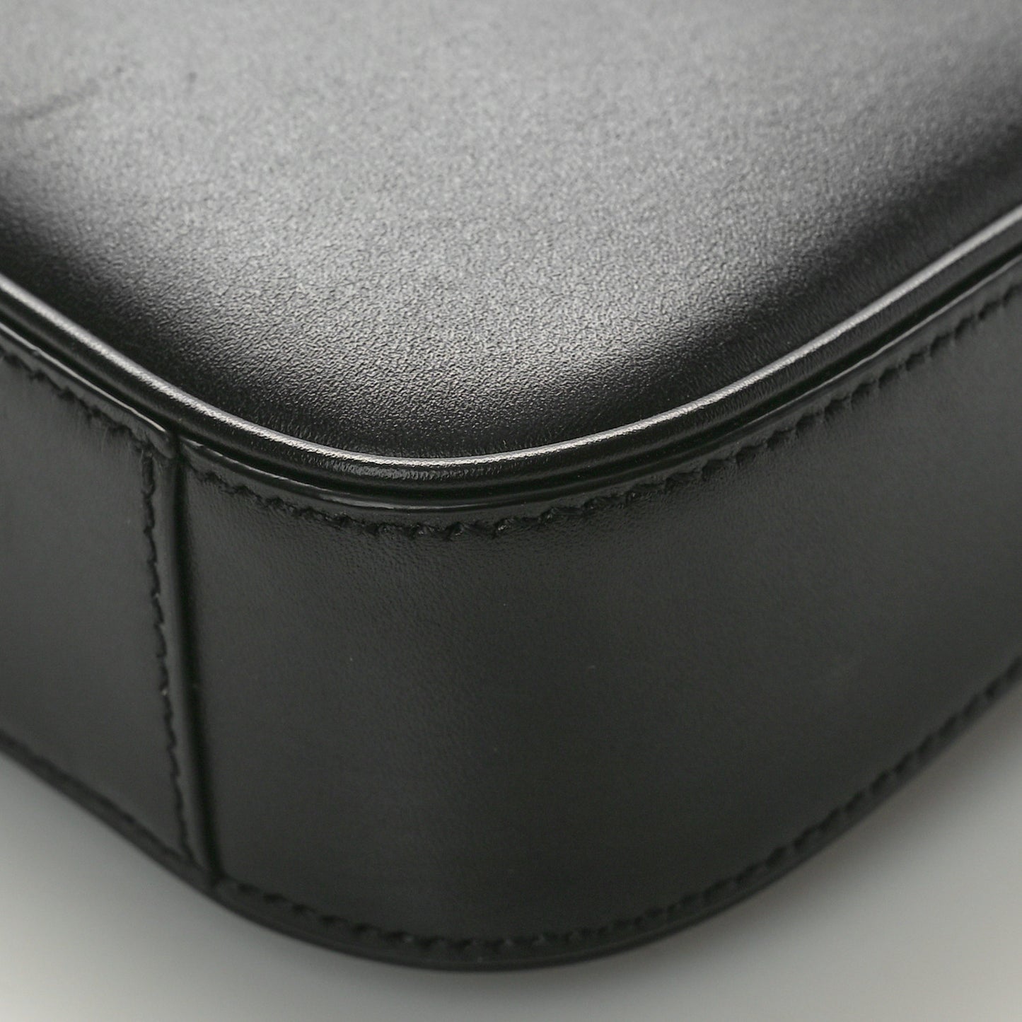 Smooth Calfskin Le 5 A 7 Mini Hobo Black