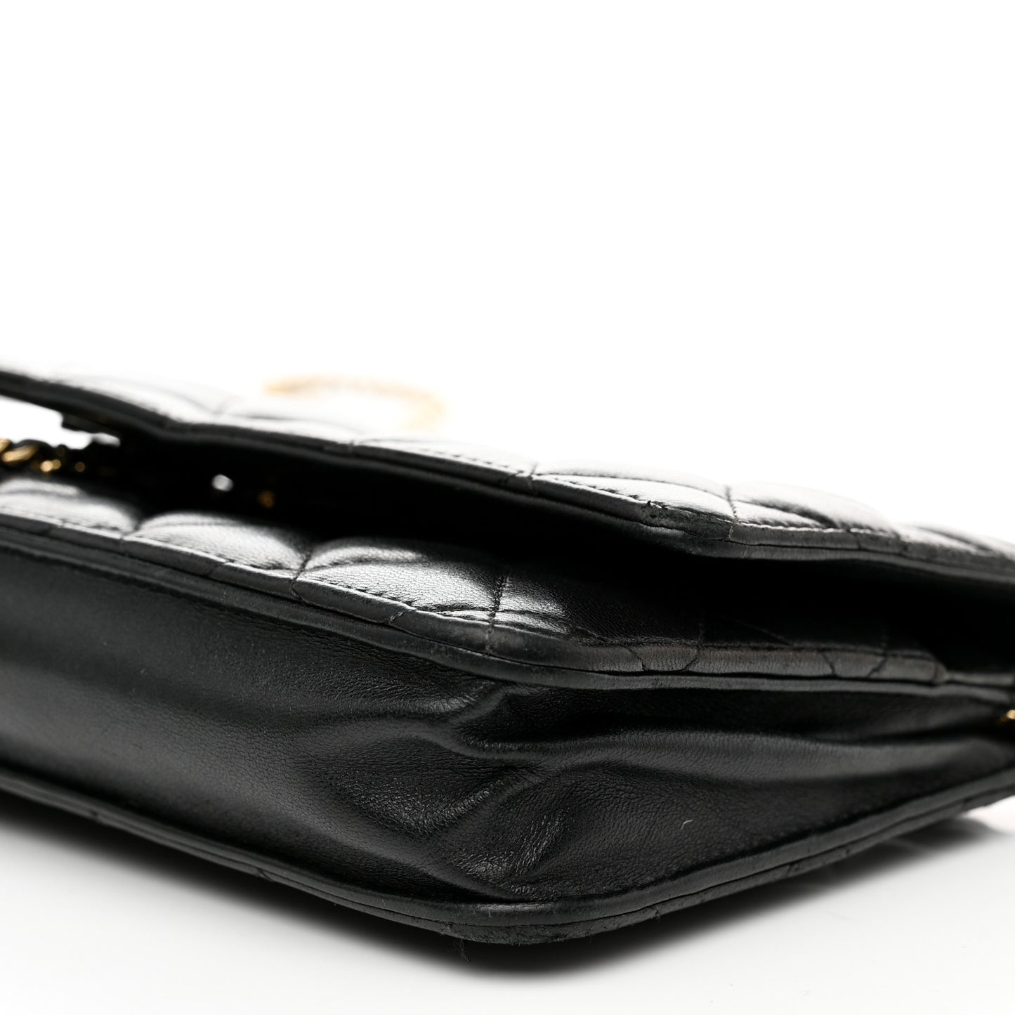 Lambskin Quilted Wallet On Chain WOC Black