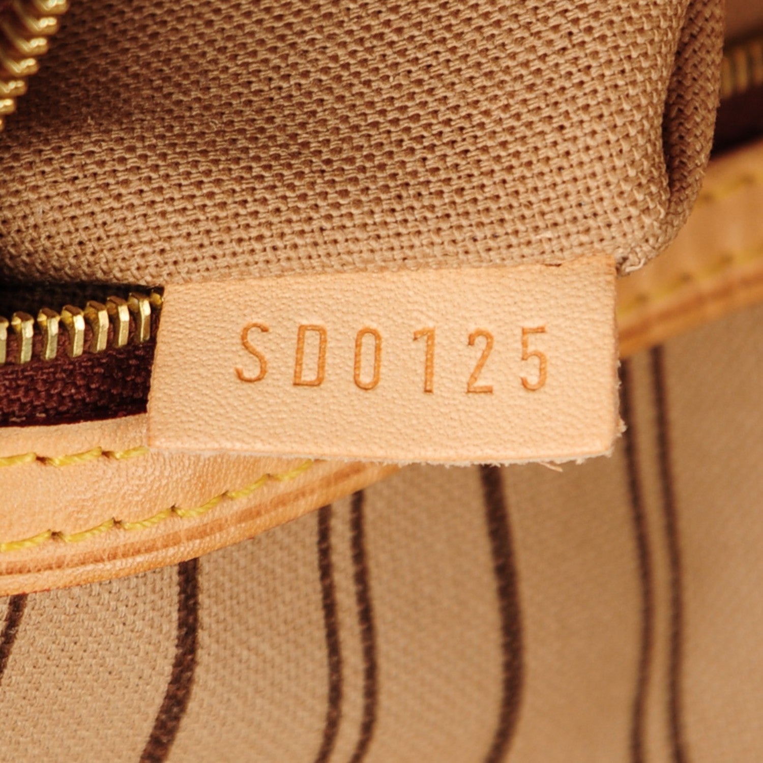 Louis Vuitton Monogram Delightful PM 8 of 8