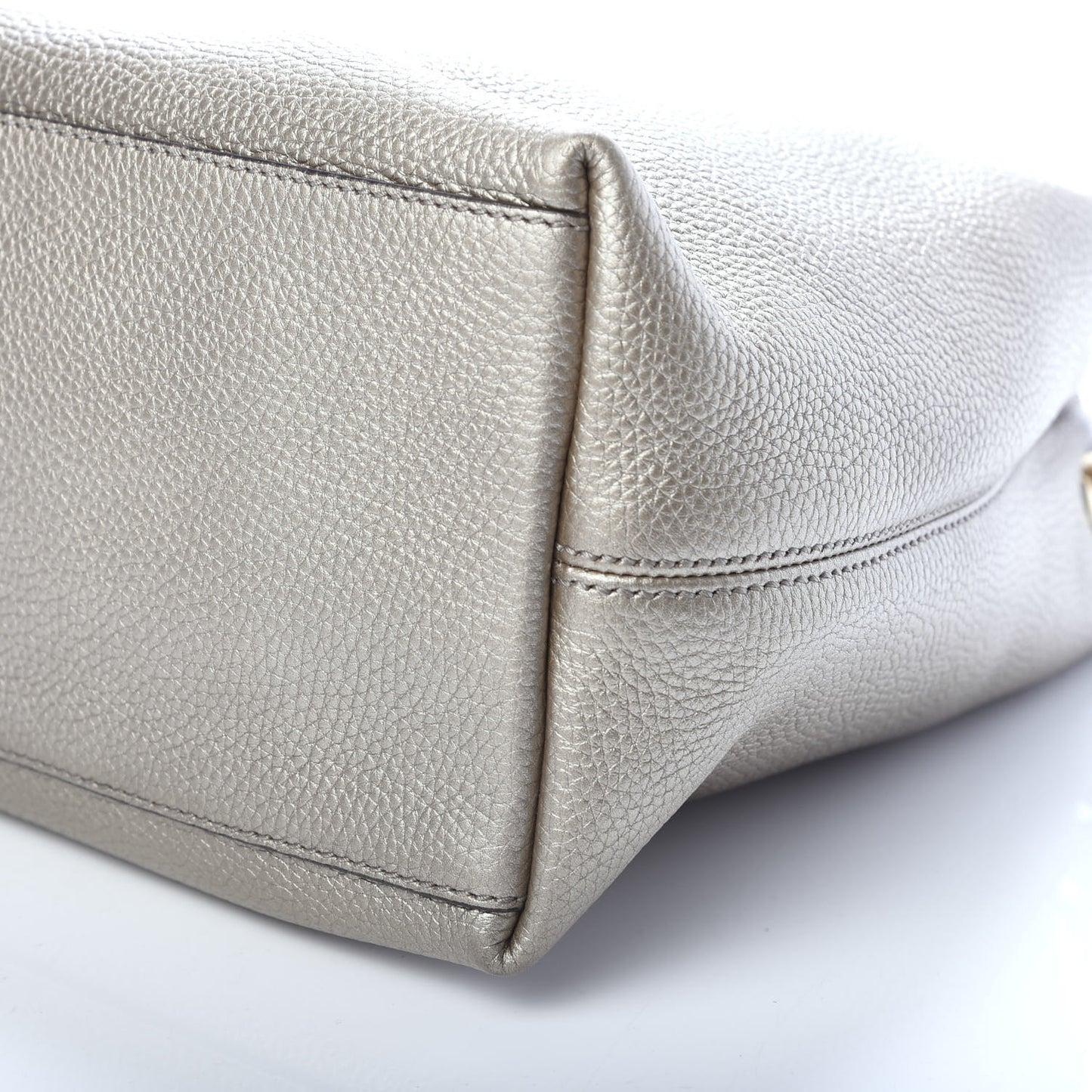 Metallic Pebbled Calfskin Medium Soho Chain Shoulder Bag Golden Beige