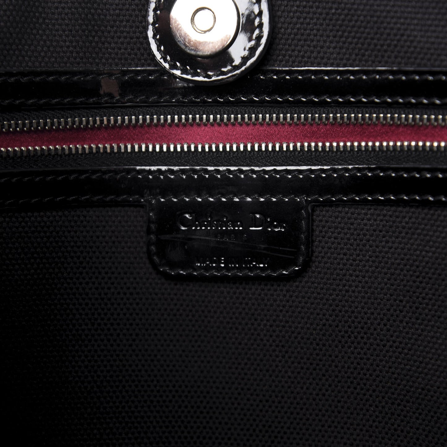 Patent Ultimate Tote Black