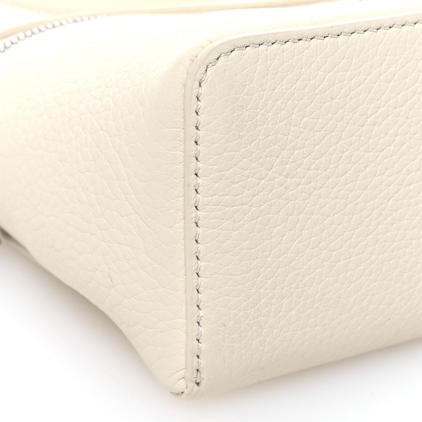 Grained Calfskin L19 Extra Pocket Pouch Whisper White