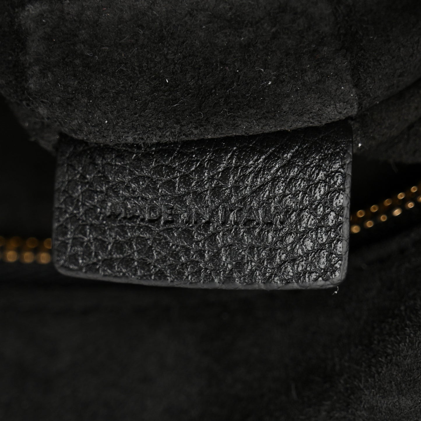 Grained Calfskin Triomphe Medium Cabas Anais Black