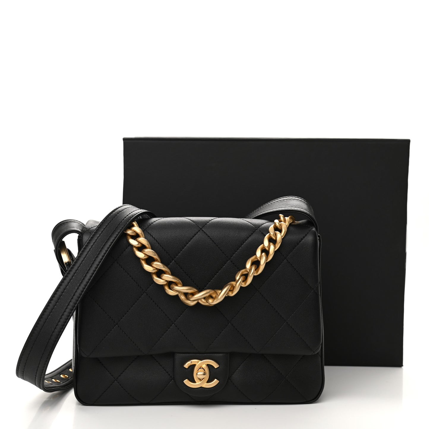 Calfskin Stitched Easy Mood Flap Black