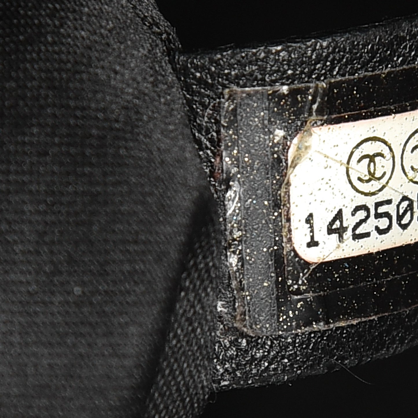 Caviar Grand Shopping Tote GST Black