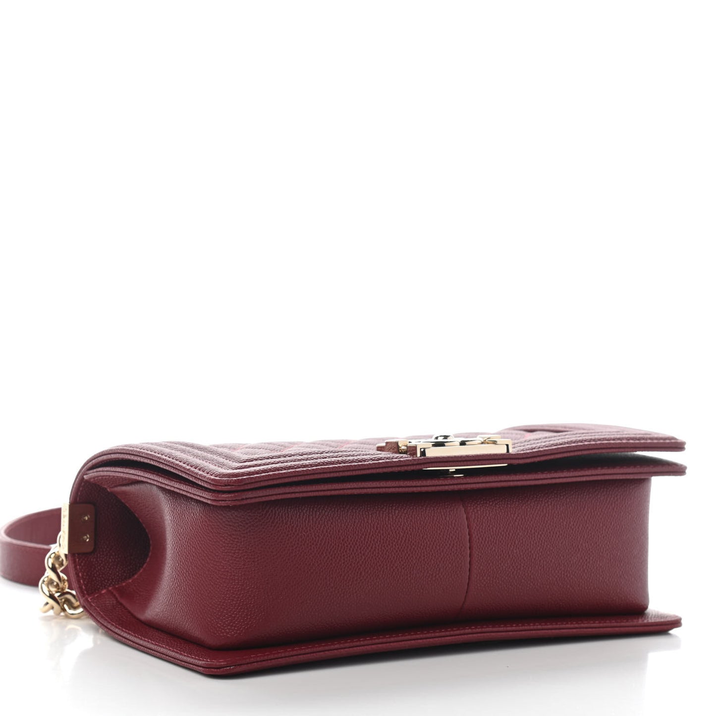 Caviar Quilted Medium Boy Flap Red