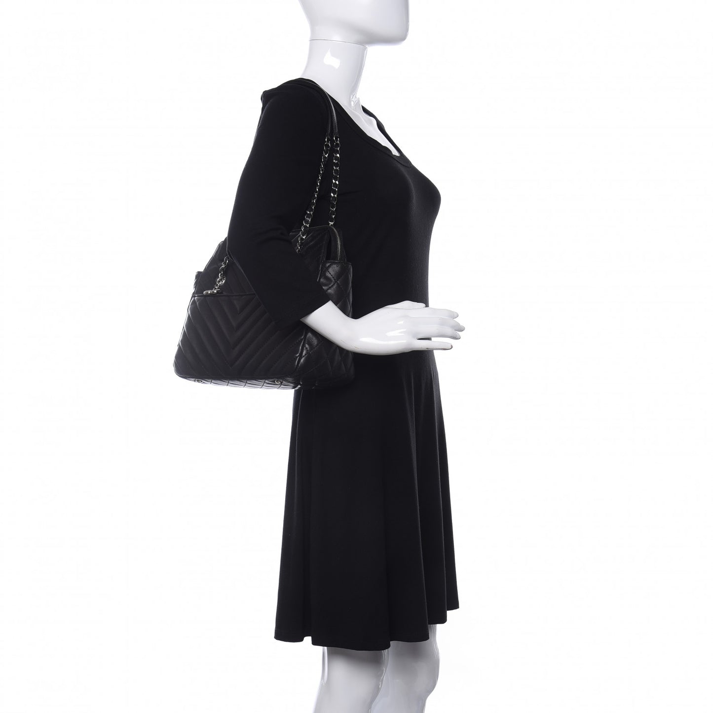 Lambskin Chevron Quilted Shoulder Bag Black