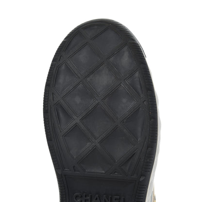 Chanel Velvet Calfskin Mixed Fibers CC Sneakers 39.5 Beige 14 of 15