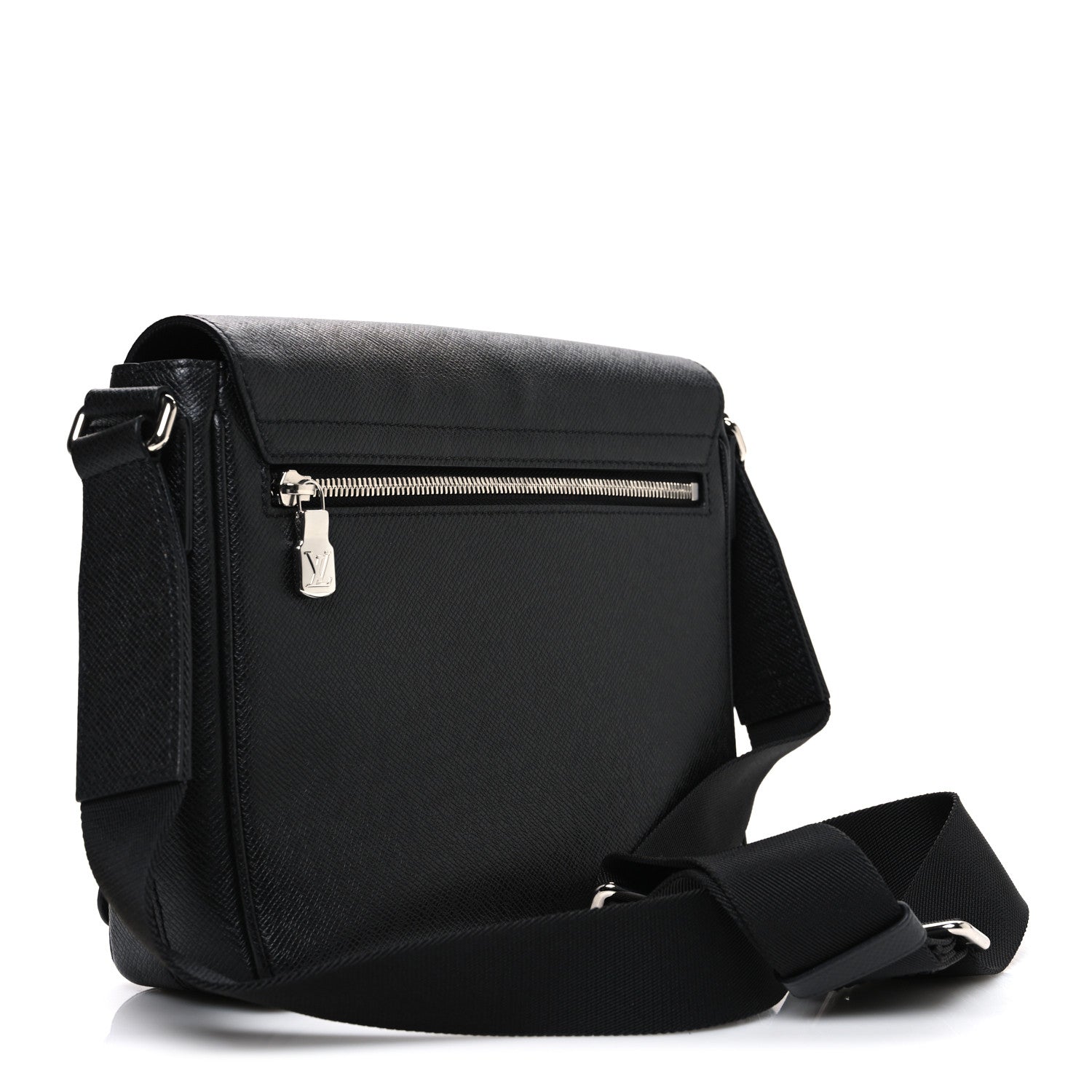 Louis Vuitton Taiga District PM Black 3 of 9
