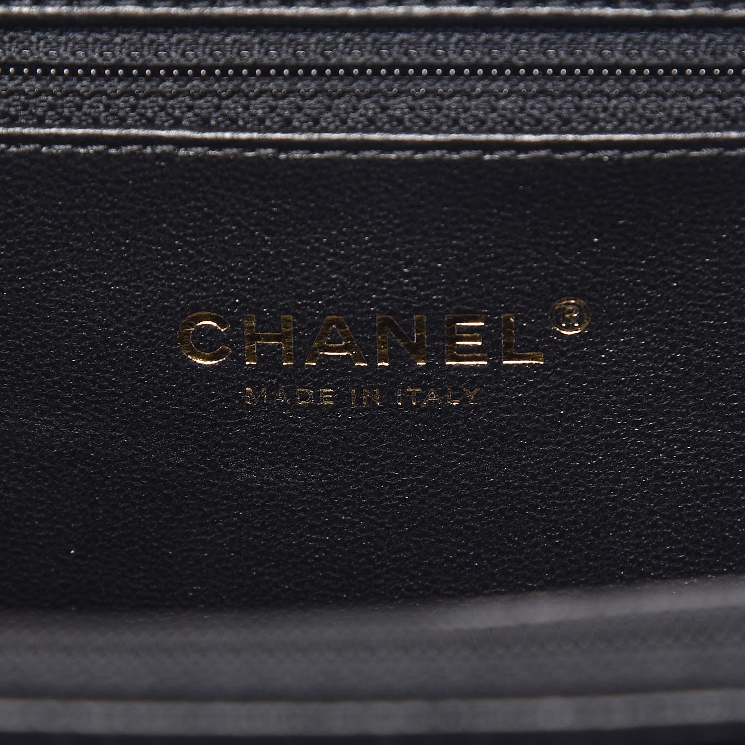Chanel Caviar Quilted Medium CC Filigree Vanity Case Black 7 of 9