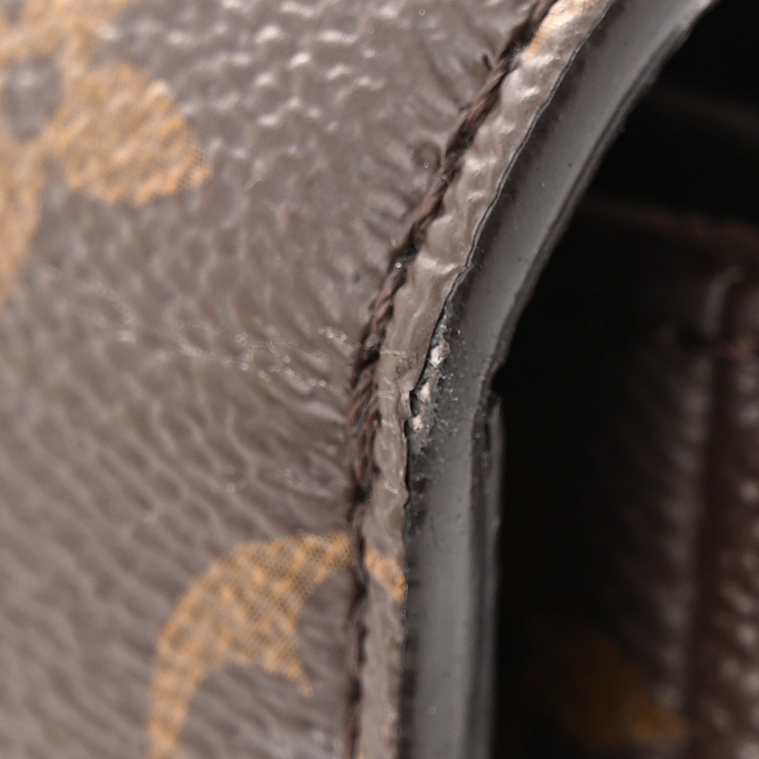 Louis Vuitton Monogram Pochette Metis 16 of 17