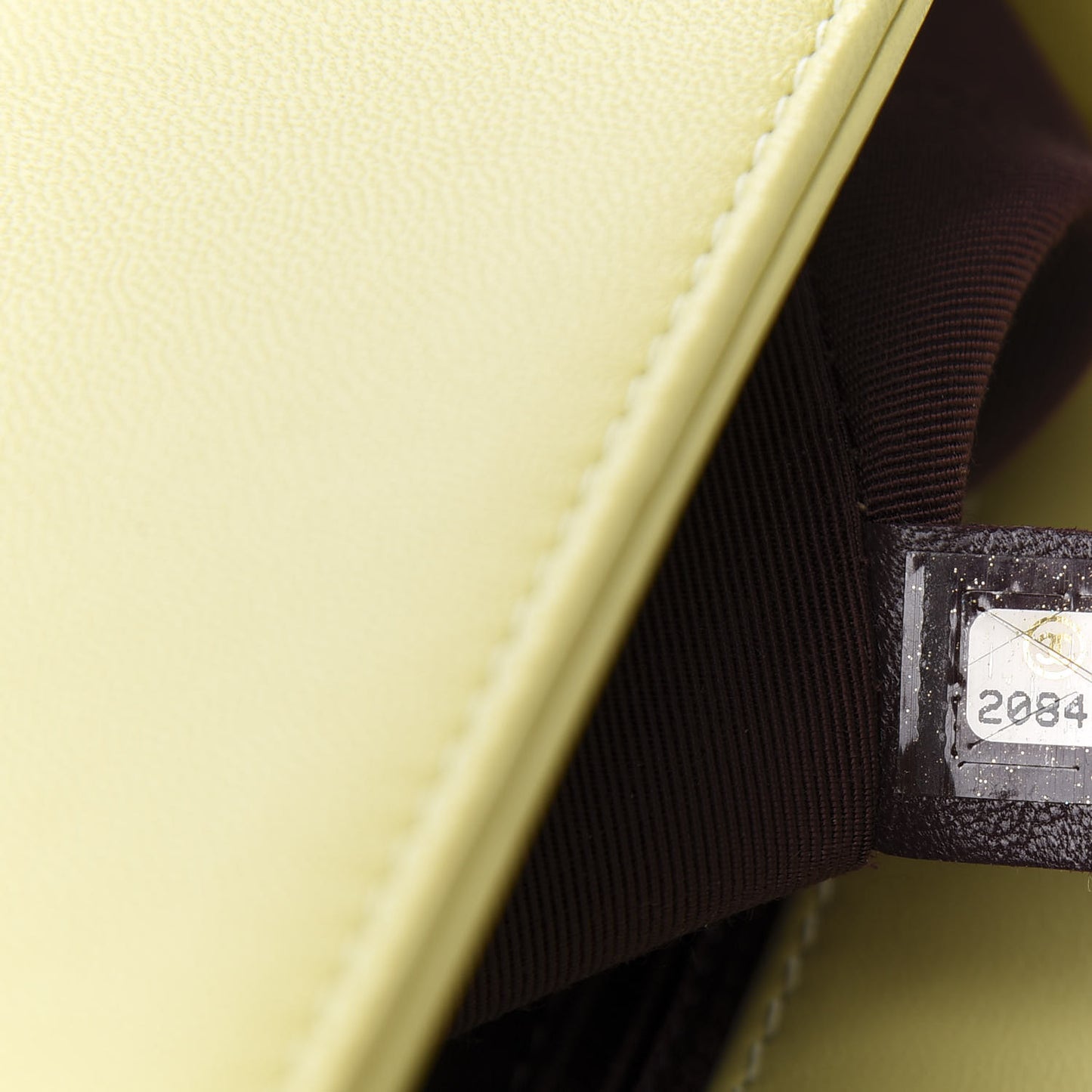 Wrinkled Lambskin Chevron New Medium Boy Flap Yellow