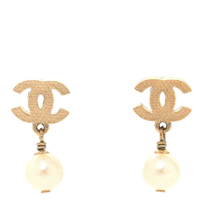 Chanel Pearl CC Drop Earrings Gold 1 of 5