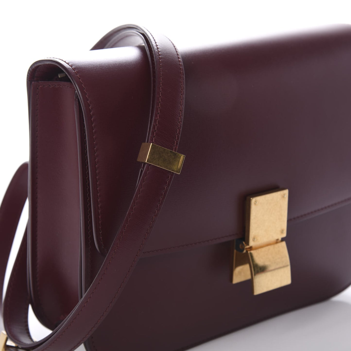 Box Calfskin Medium Classic Box Flap Bag Burgundy
