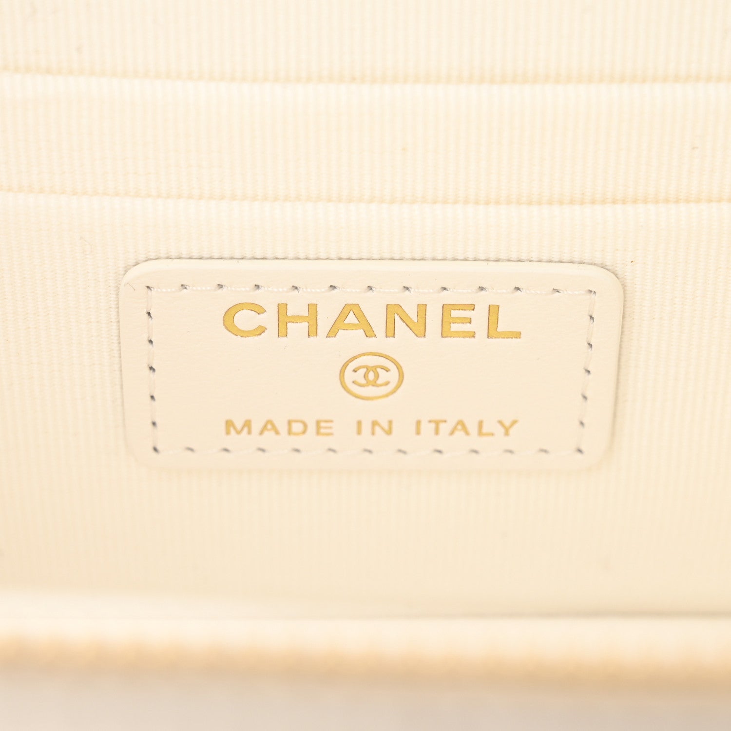 Chanel Lambskin Quilted Polly Pocket East West Top Vanity With Chain White 6 of 12