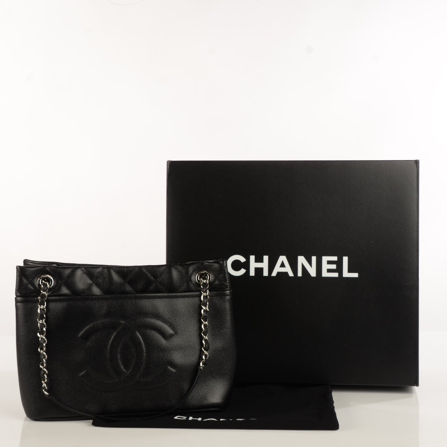 Caviar CC Timeless Soft Tote Black