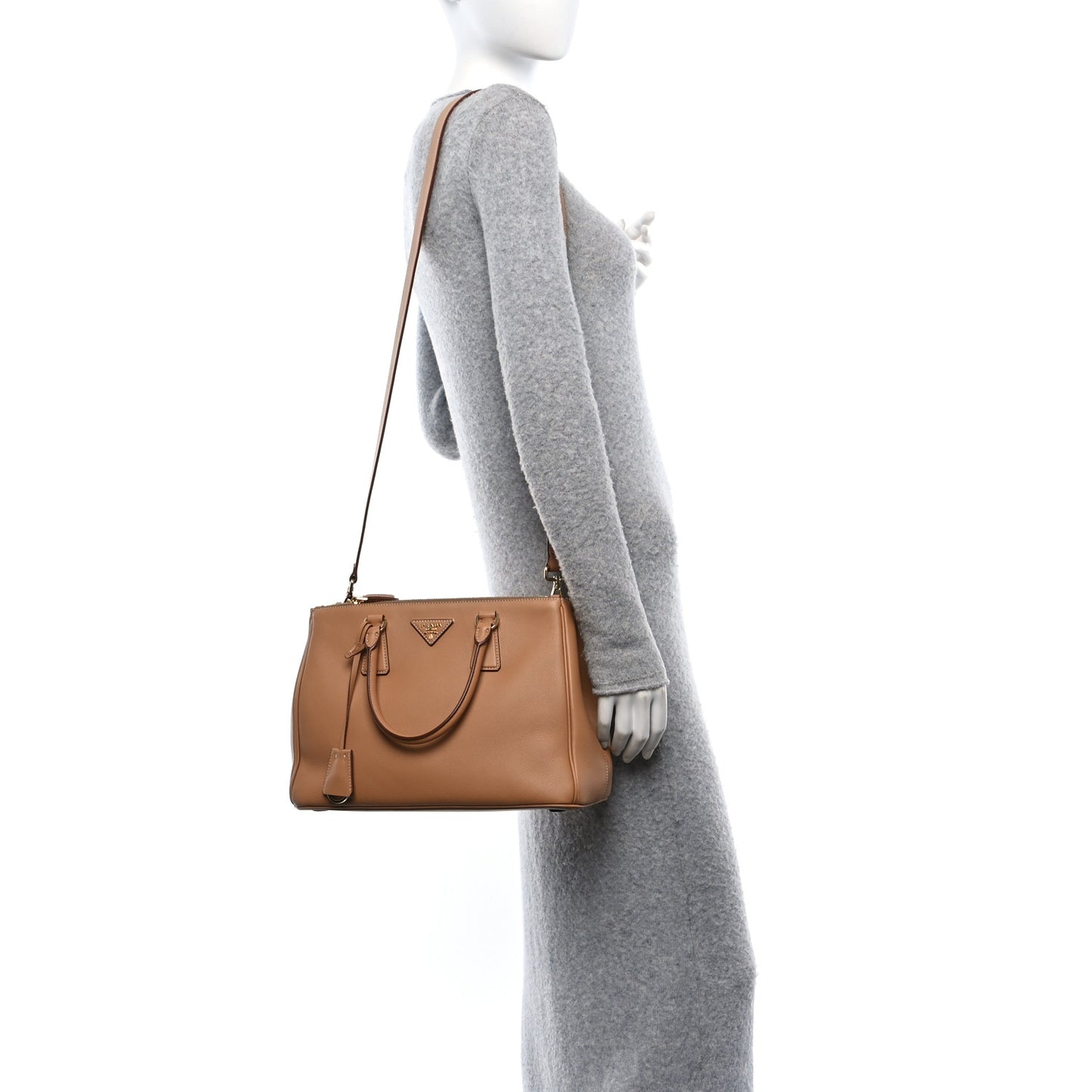 Soft Grain Calfskin Large Galleria Double Zip Tote Naturale