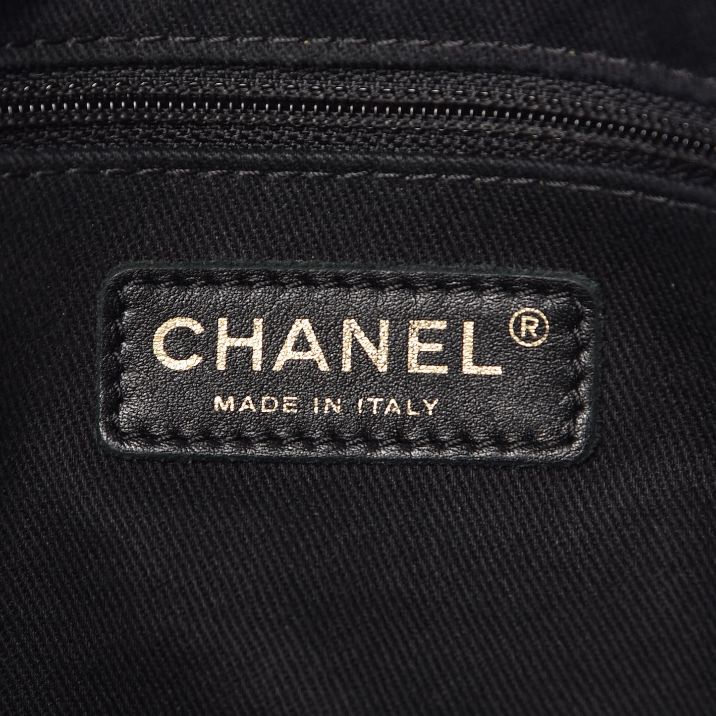Caviar Quilted Timeless CC Soft Tote Black