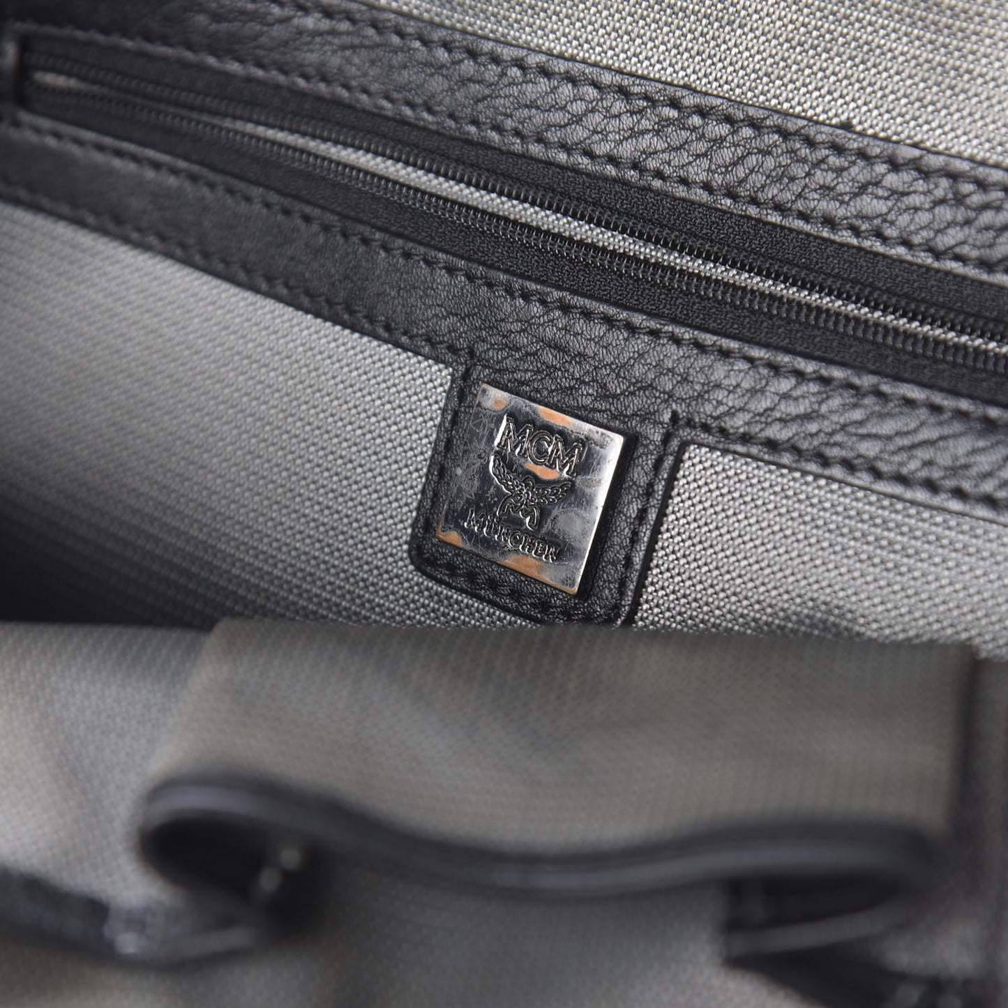 Visetos Medium Side Studs Stark Backpack Black
