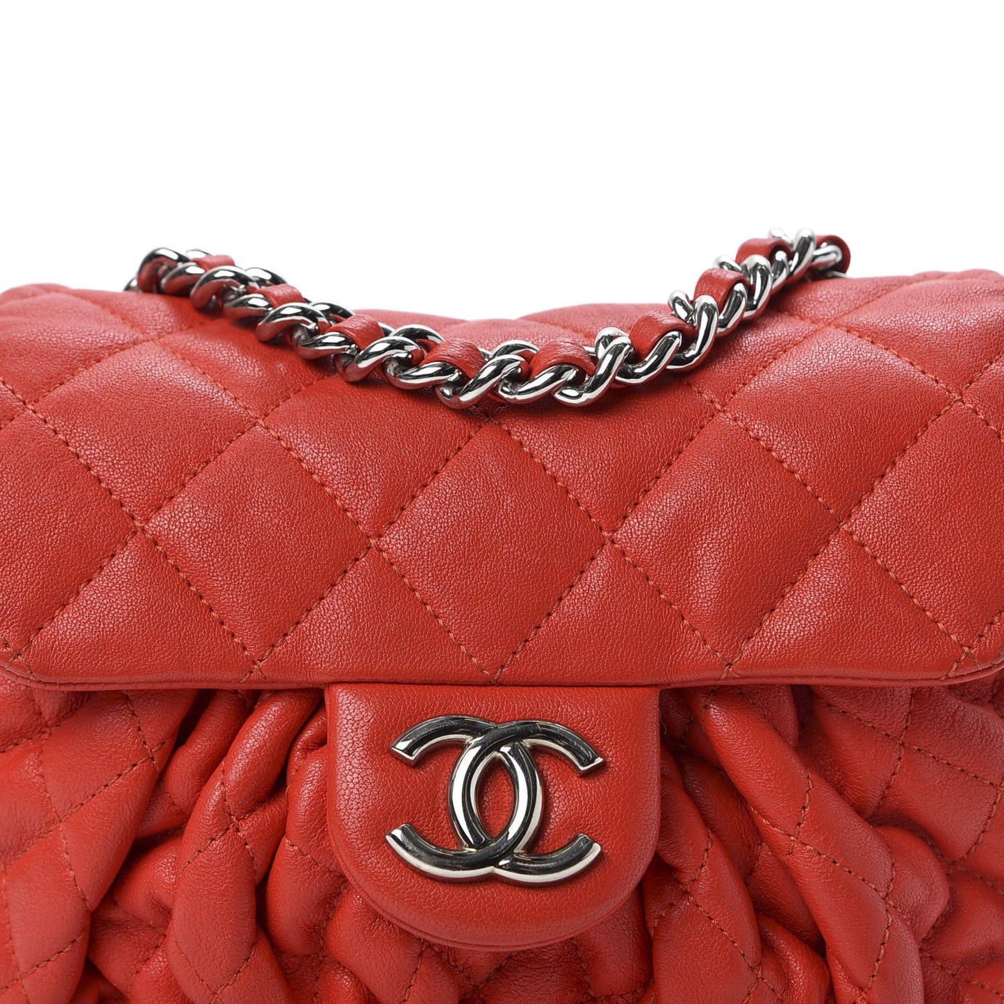 Washed Lambskin Mini Chain Around Messenger Red