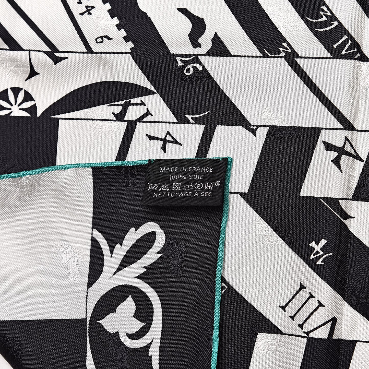 Silk Astrologie Nouvelle Tattoo Scarf 90 Black White