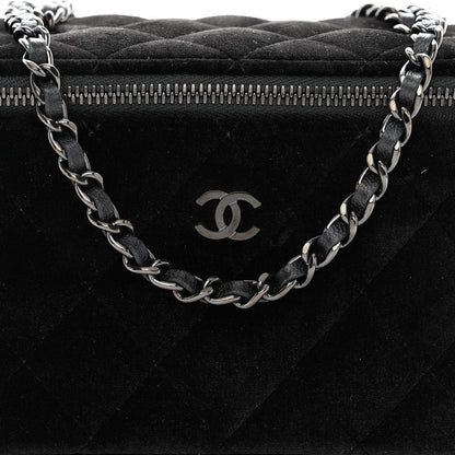 Chanel Velvet Quilted Small Vanity Case With Chain Black 8 of 10