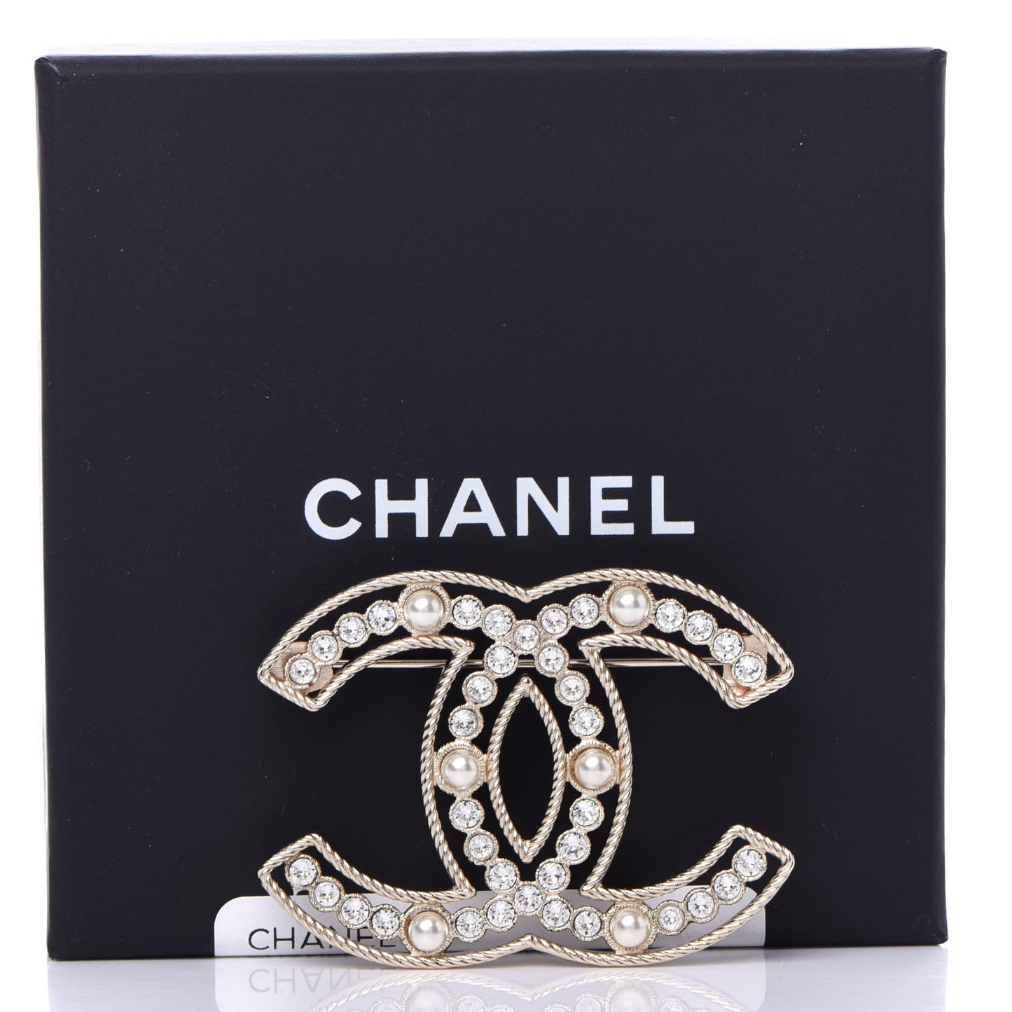 Pearl Crystal Sparkling Pearls CC Brooch Gold