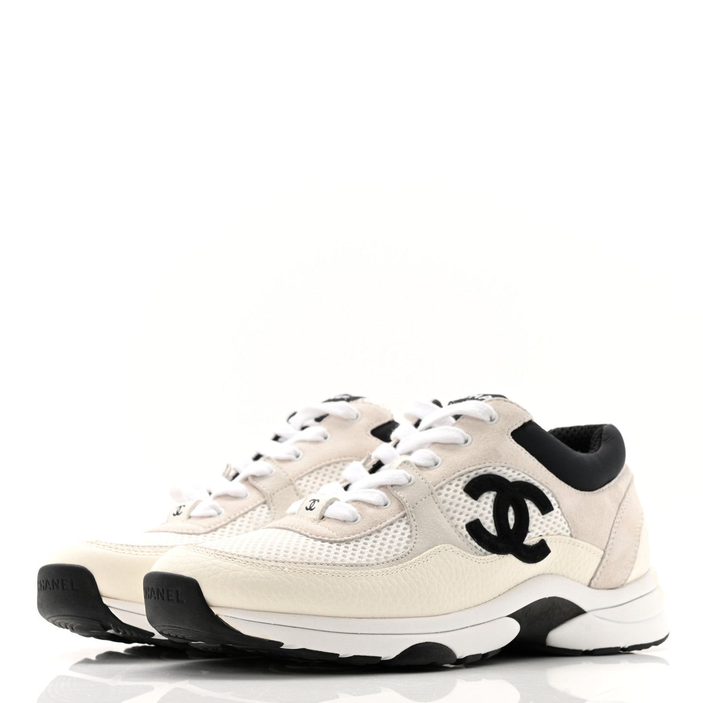 Mesh Suede Calfskin Grained Calfskin Womens CC Sneakers 39.5 White Black