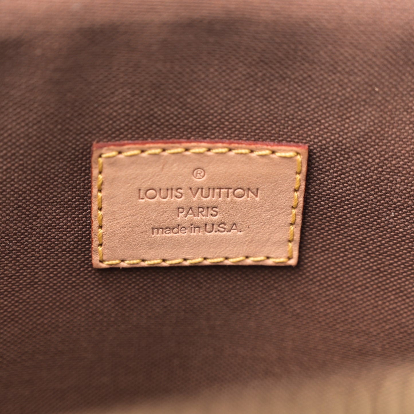 Monogram Lockit Vertical