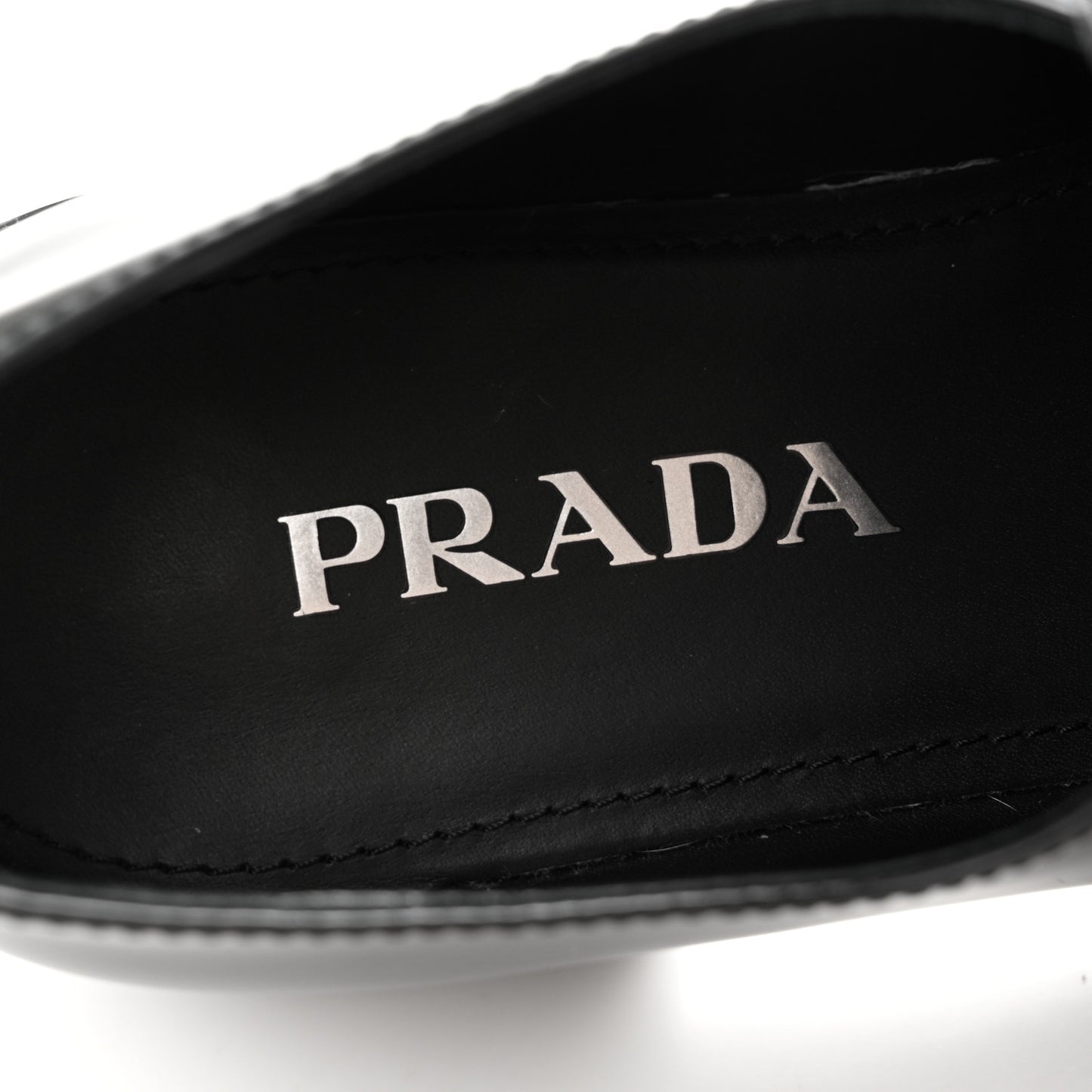 Spazzolato Metal Triangle Logo 50mm Loafers 39 Black