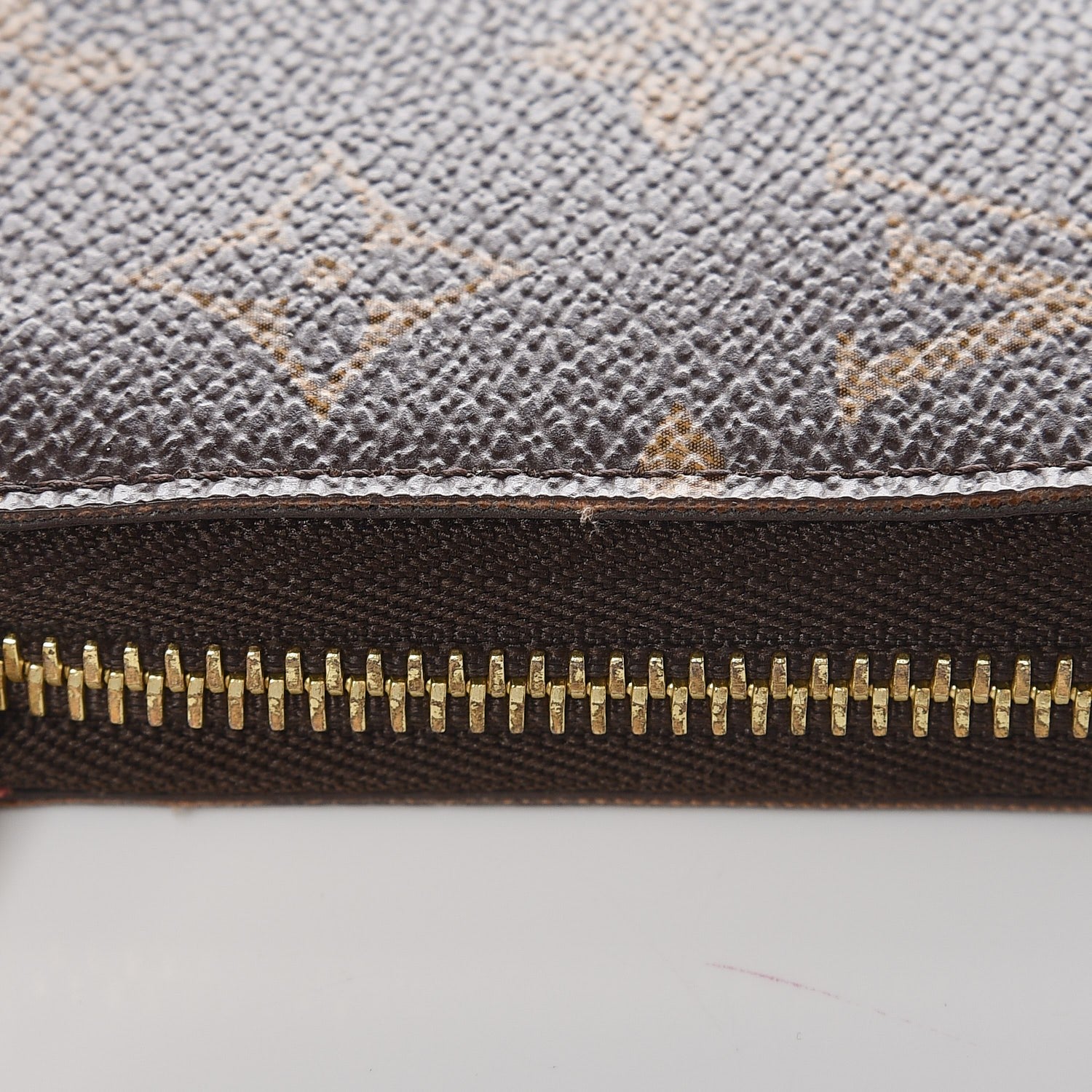 Louis Vuitton Monogram Illustre Zippy Wallet Rose 7 of 10