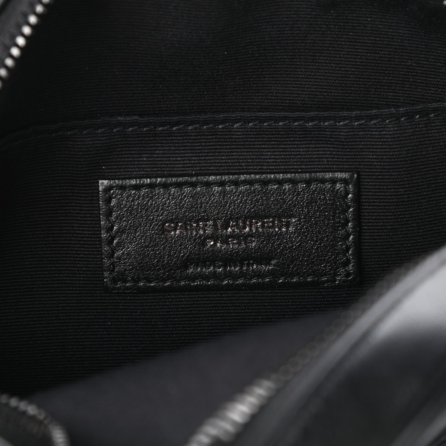 Calfskin Matelasse Chevron Round Vinyle Camera Bag Black