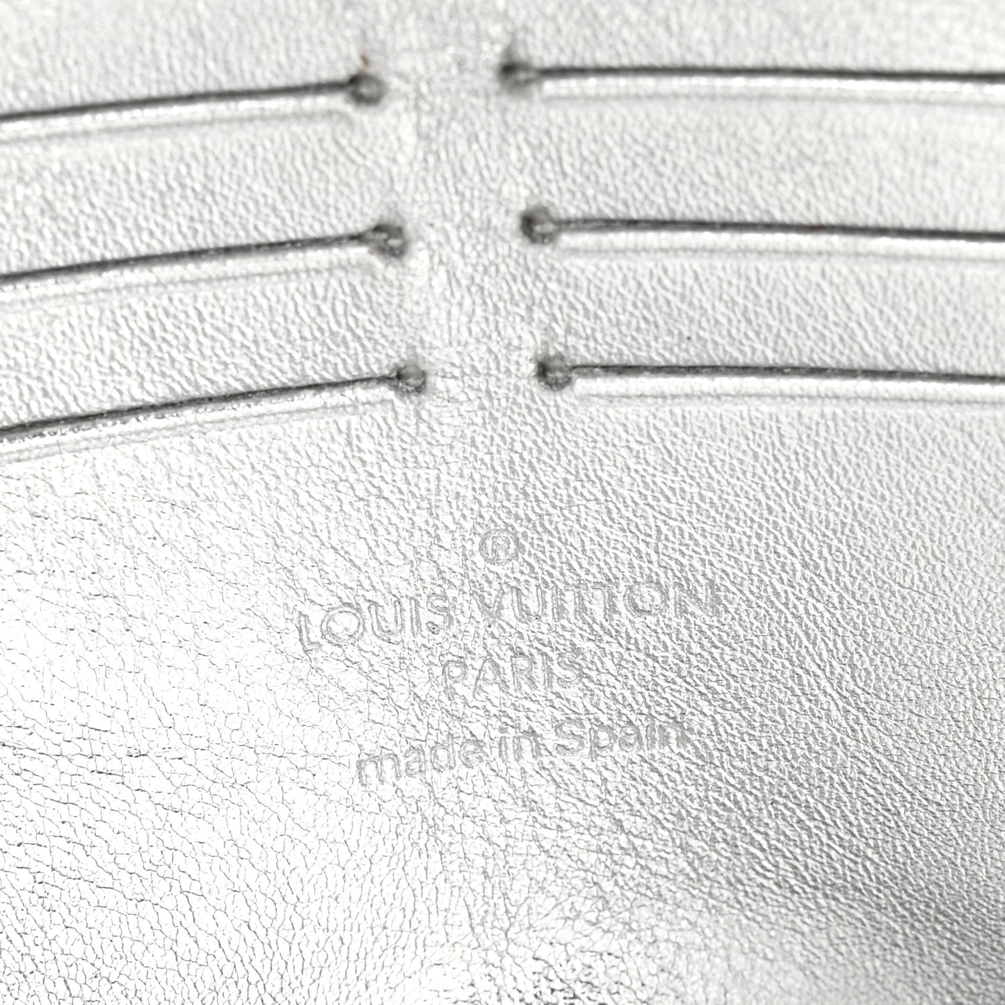 Suhali Zippy Wallet Silver