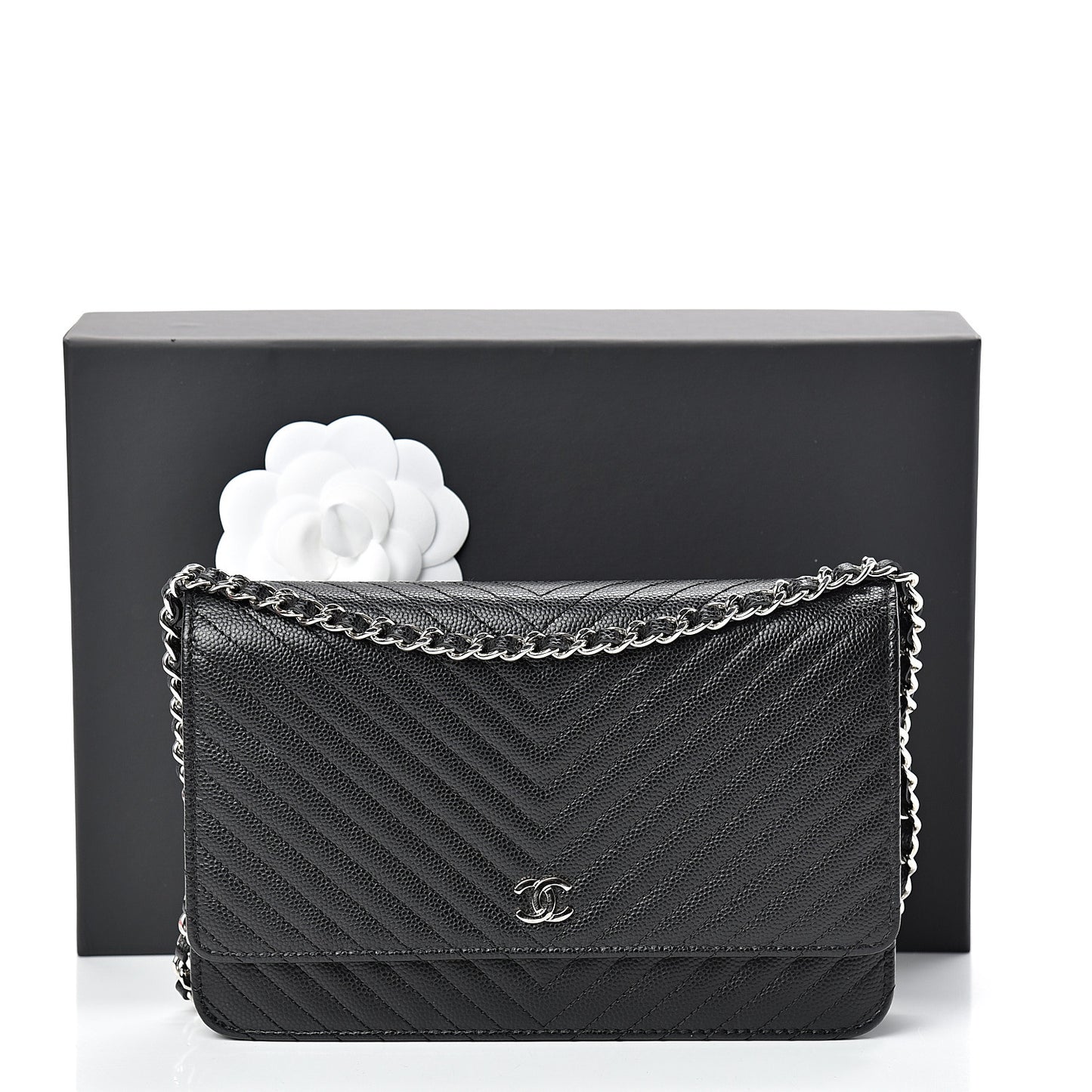 Caviar Chevron Quilted Wallet On Chain WOC Black