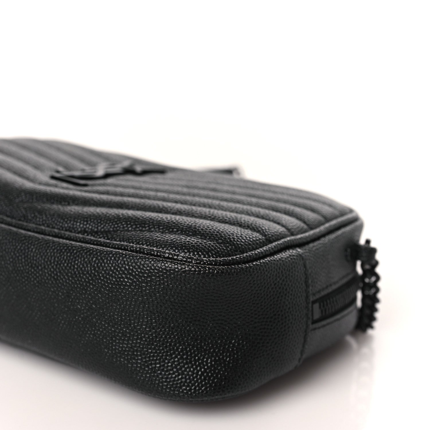 Saint Laurent Grain De Poudre Matelasse Monochrome Monogram Mini Lou Camera Bag Black 10 of 12