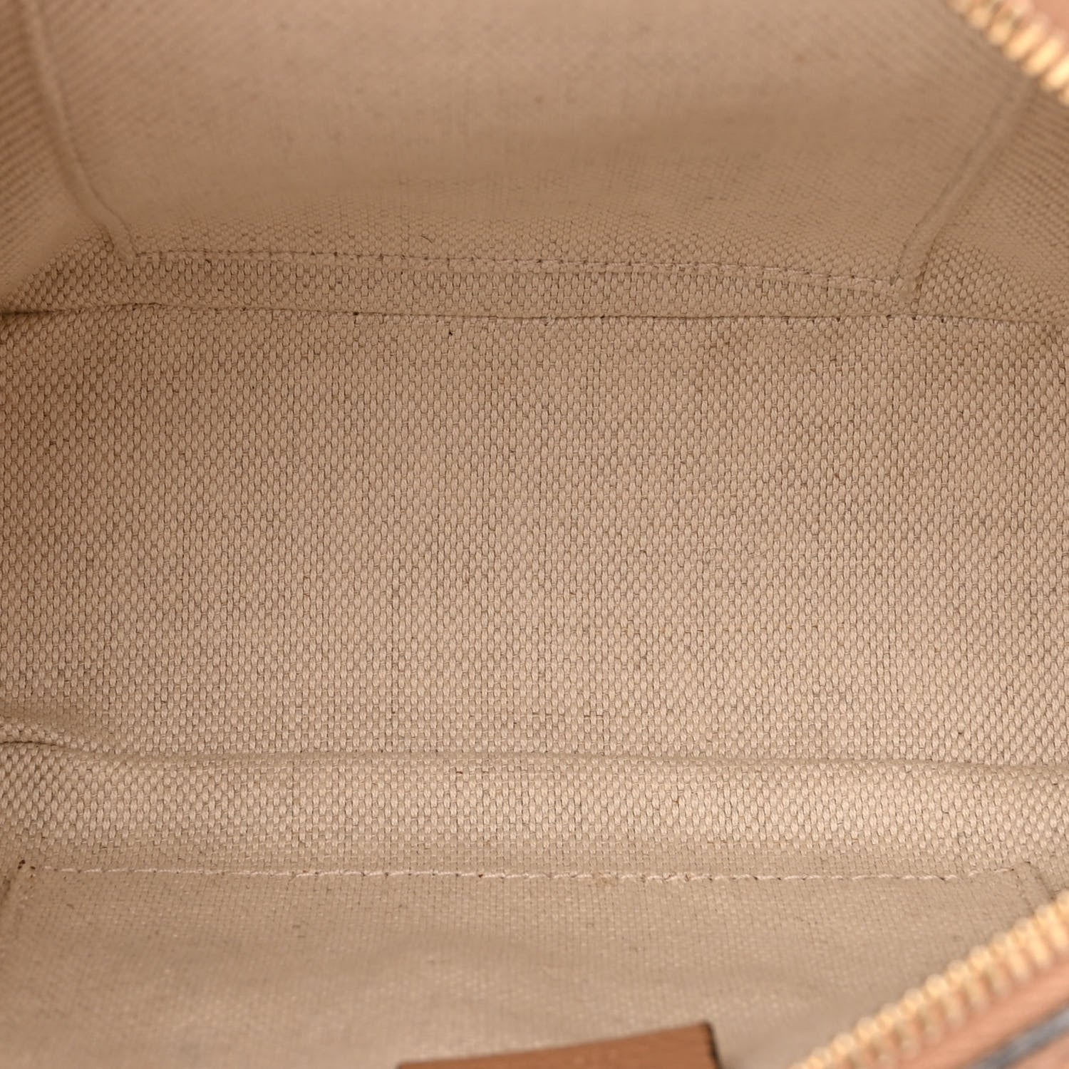 Gucci Pebbled Calfskin Small Soho Disco Bag Camelia 5 of 13