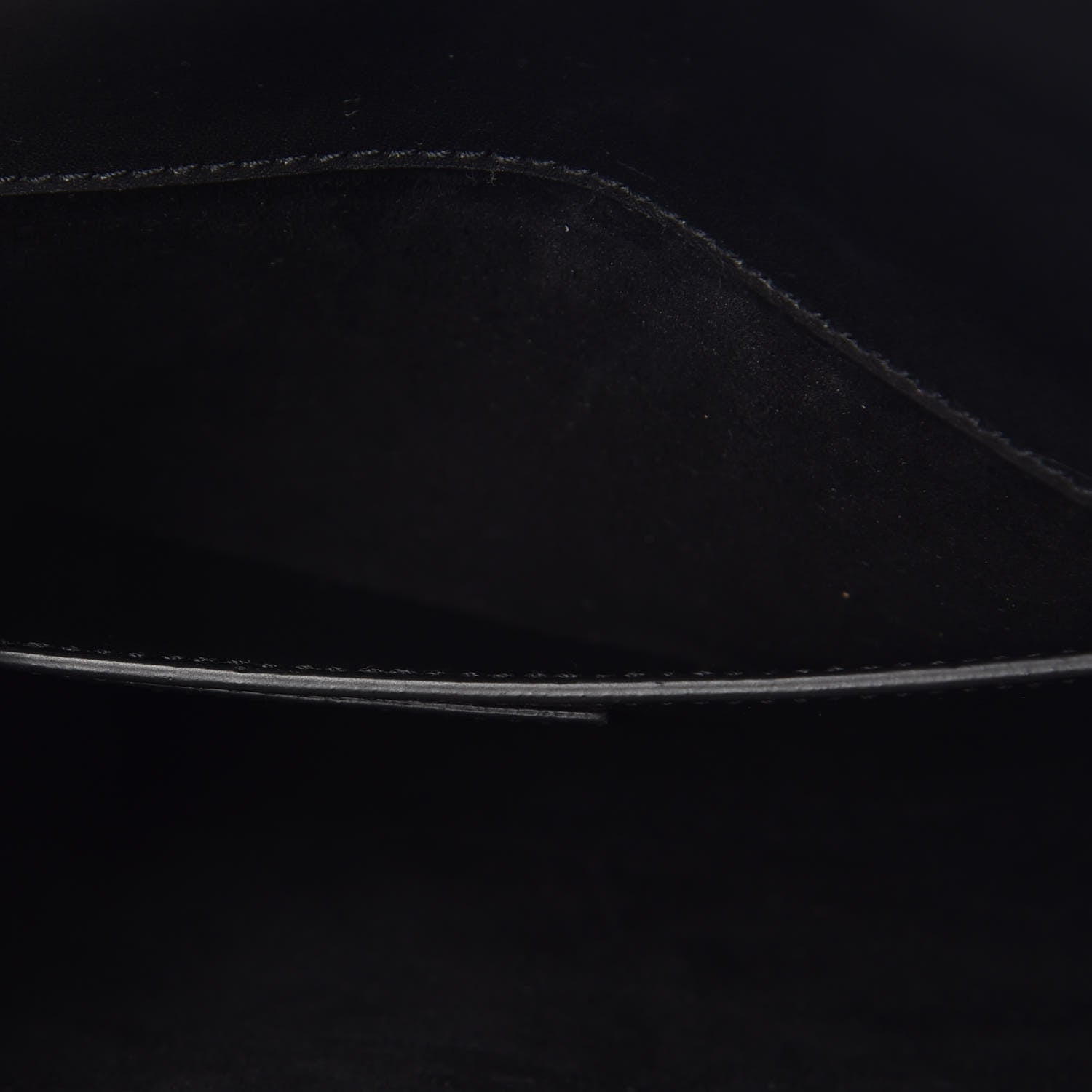 Saint Laurent Calfskin Classic Monogram Tassel Clutch Black 8 of 13