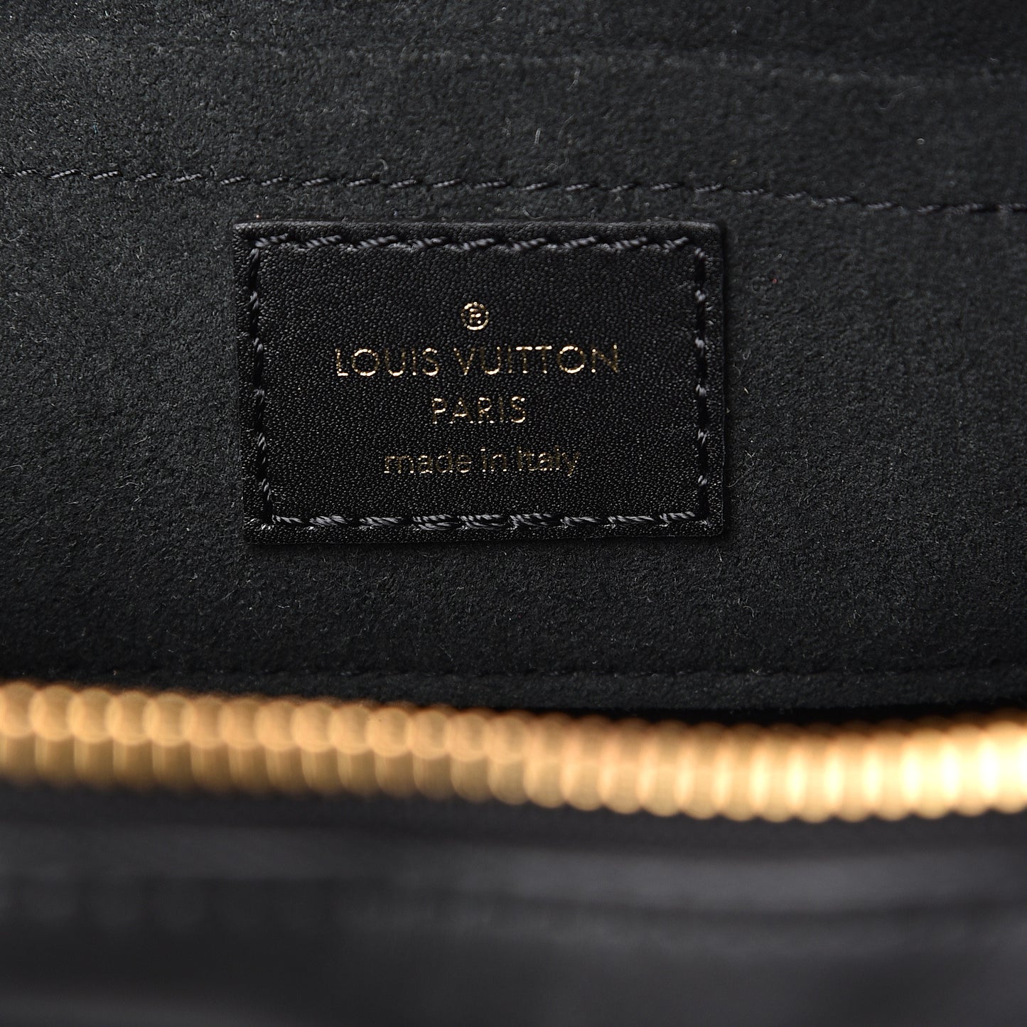 Calfskin New Wave Heart Bag Black