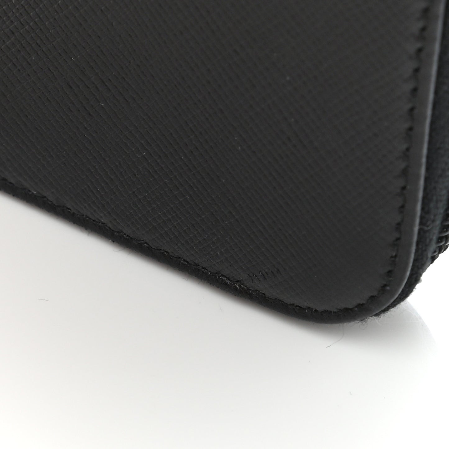 Saffiano Zip Around Key Holder Black