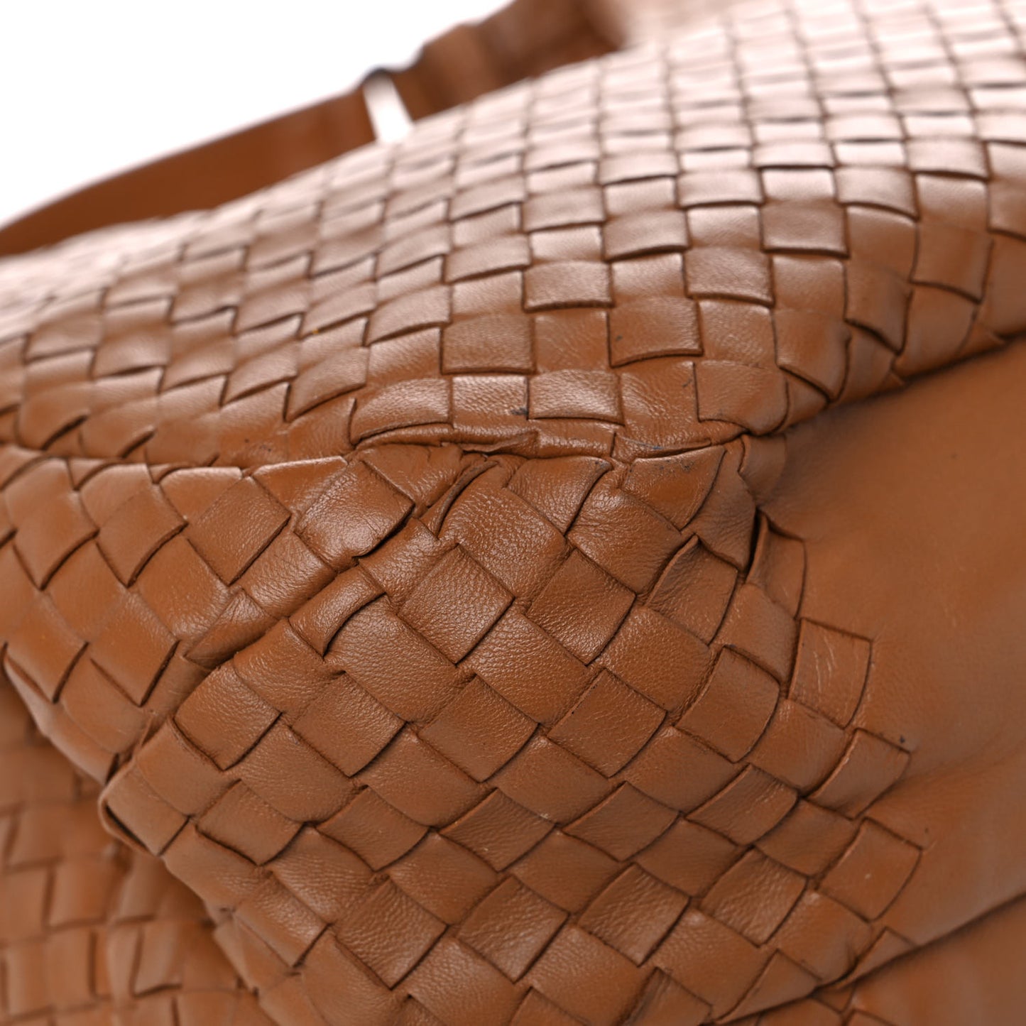 Nappa Intrecciato Medium Campana Hobo Noce