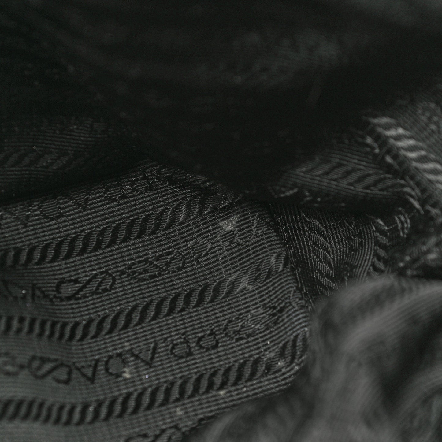 Tessuto Nylon Pochette Bag Black
