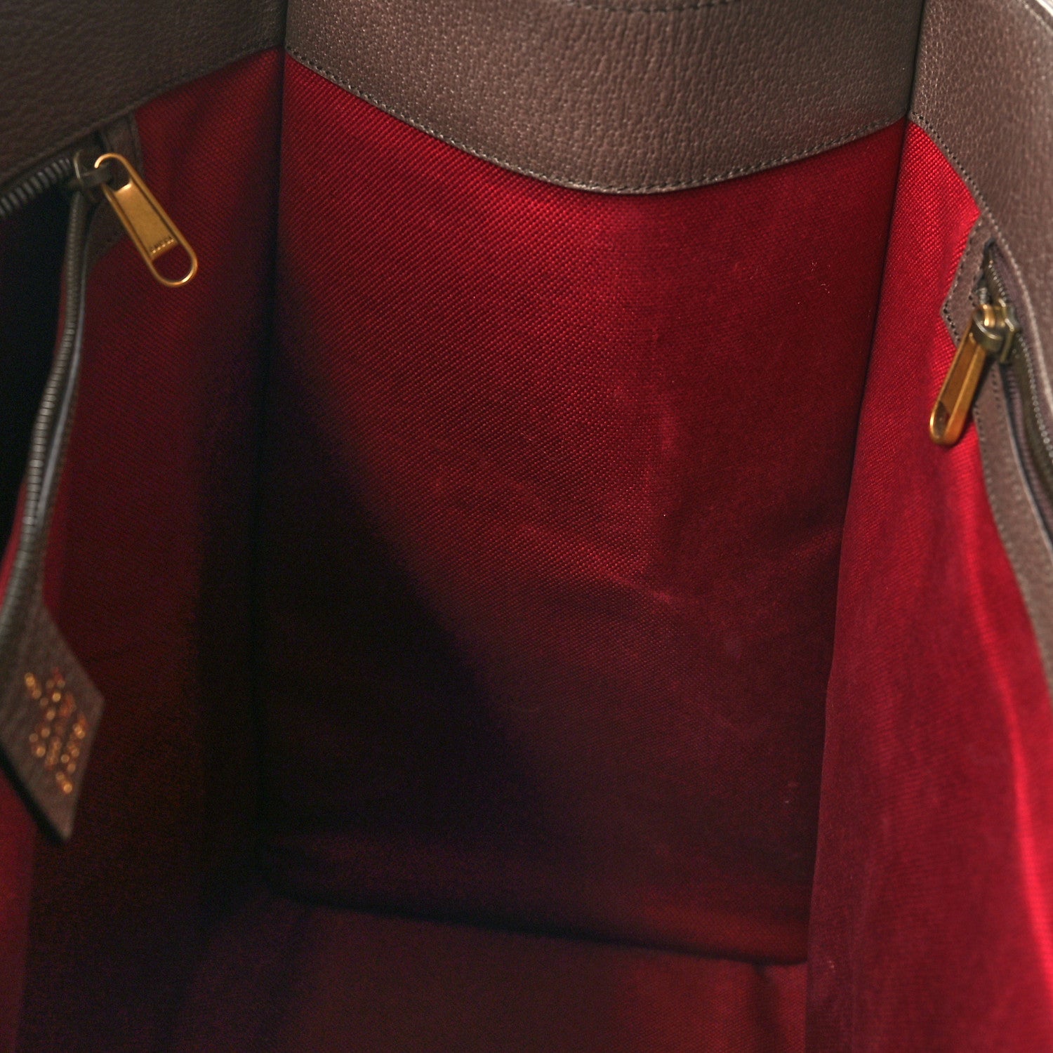 Gucci X DISNEY GG Supreme Monogram Donald Duck Retro Interlocking G Shopping Tote Beige Multicolor New Acero 13 of 13