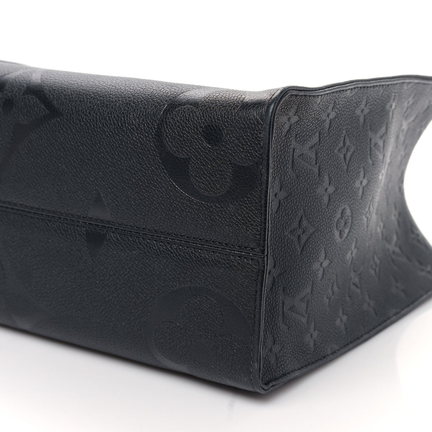 Empreinte Monogram Giant Onthego MM Black