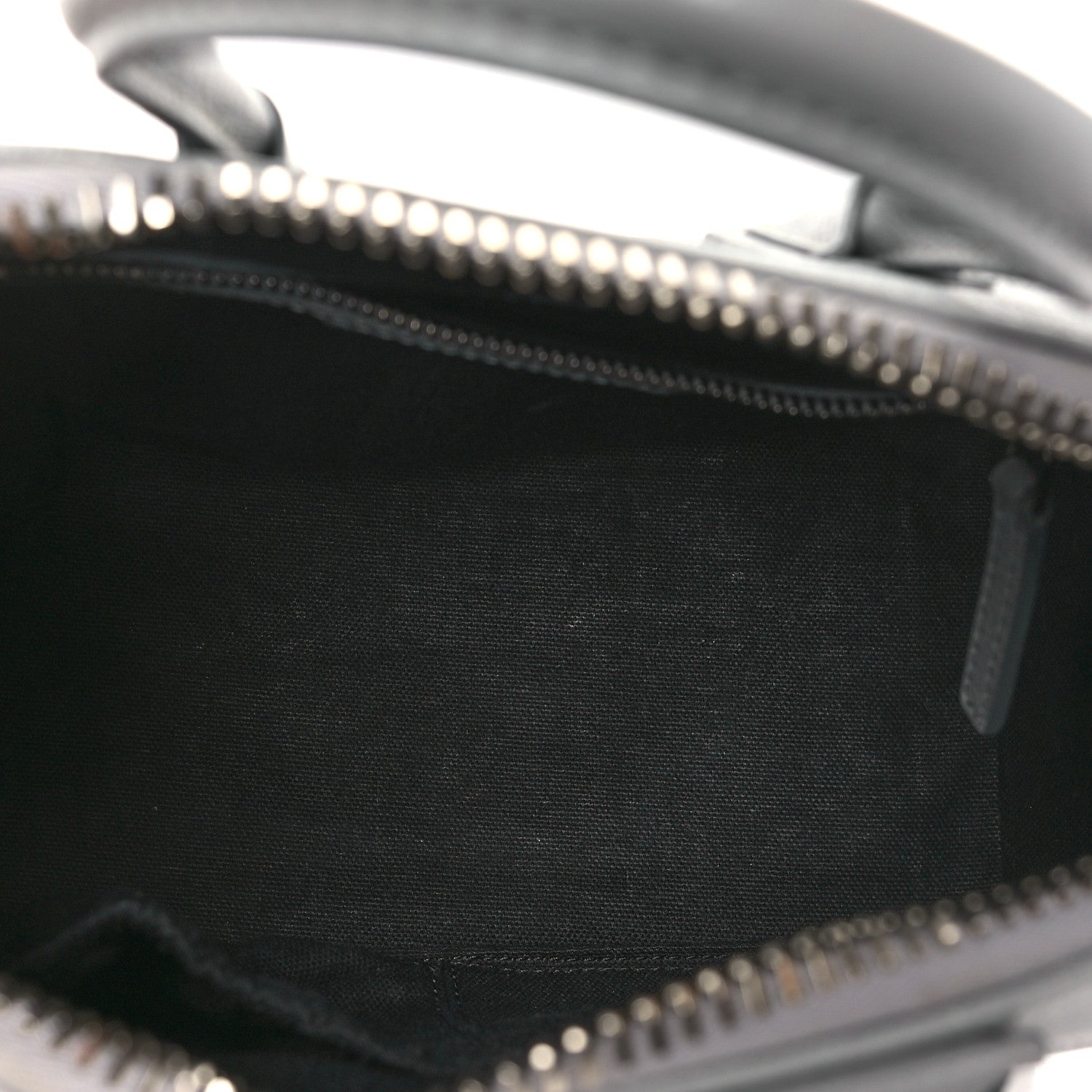 Givenchy Sugar Goatskin Mini Antigona Pearl Grey 5 of 12